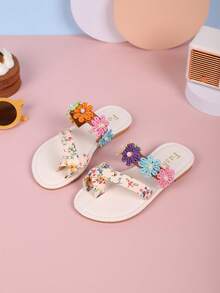2024 Summer Girls Fashion Slippers, Elegant Floral, Flip Flops, Suitable For Children Travel & Vacation - Beige - View 2