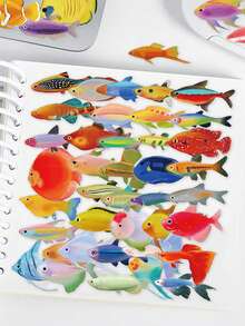 50入魚類貼紙 PET透明材質藝術貼紙，適用於筆電、剪貼簿、冰箱、房間、魚缸裝飾，學校用品，開學季 - 彩色 - 查看 3