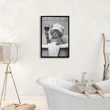 1 件，可爱的浴室小猫壁饰，浴缸里喝红酒的猫咪，黑白简约风格搞笑动物海报，浴室装饰，戴着浴帽的小猫，黑白动物图案适合浴室装饰，厕所装饰 - 可选框架，带框架的壁饰 - 彩色 - 查看 6