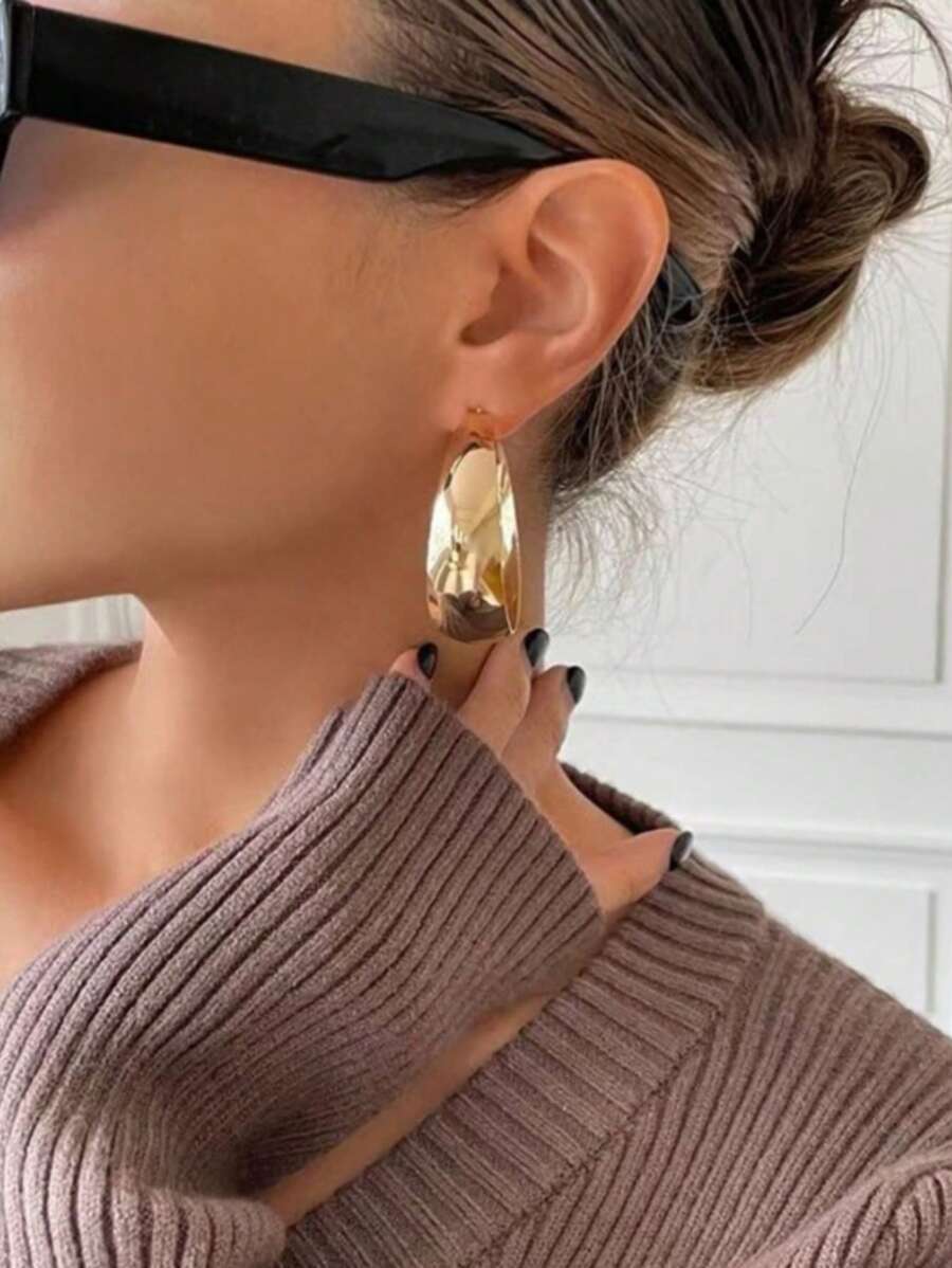 1 Par de pendientes grandes tipo aro lisos de oro, estilo de moda europeo y americano