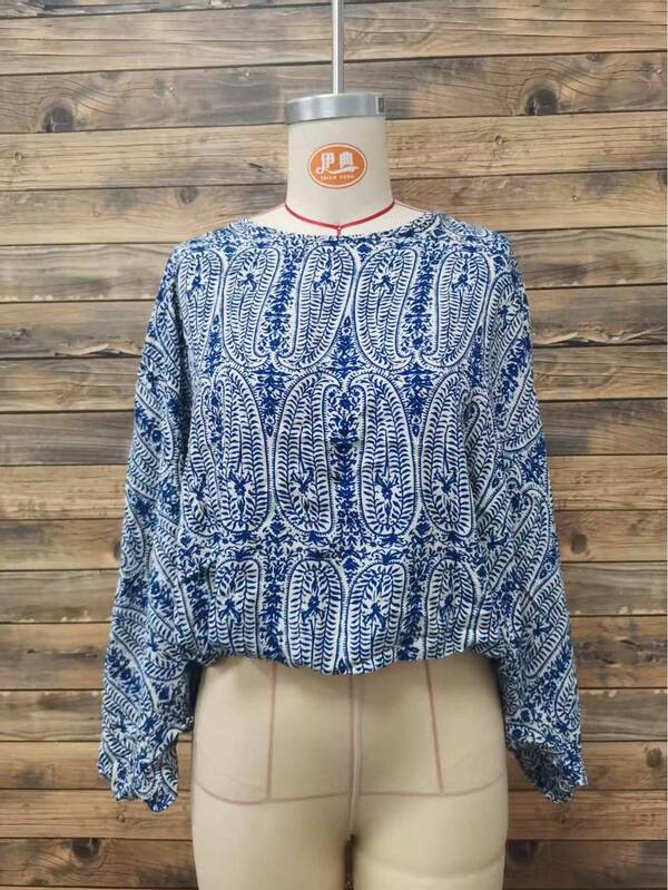 Blusa con lazo y estampado de paisley para mujer, versátil y elegante para uso casual en citas, playas, uso diario, primavera/verano, festivales de música