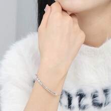 Inspired And Adjustable 925 Silver Wristband Engraved With The Words "She Believed She Could So She Did" In English, Anniversary, Birthday, Various Holidays, Special Occasions - Includes Boutique Gift Box - Silver - View 8