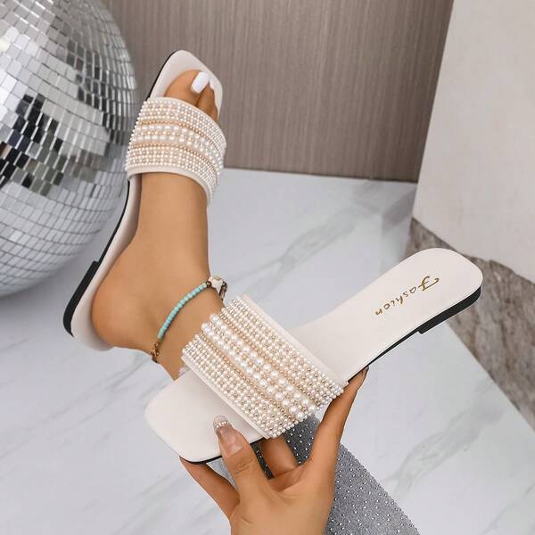 Moda feminina confortável fofo sexy versátil dourado e branco pérola bloco de cor chinelos baixos sandálias sapatos de praia sapatos de casa