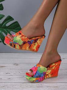 Women's Fashion Printed Patterned Round Toe Anti-Slip Chunky Platform Sandals - Multicolor - View 1