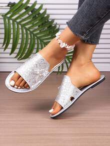 2025 New Summer Minimalist Fashion Outdoor Flat Slippers For Plus Size Women, Versatile - Silver - View 4