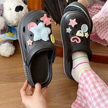 一双星熊时尚派对休闲可爱卡通木屐，适合派对、办公室、居家、夏季穿着，女士款 - 黑色 - 查看 4