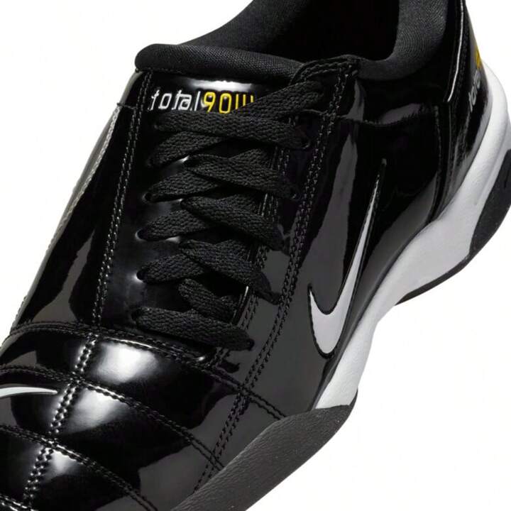 ◆正規品◆NIKE TOTAL 90 III SP BLACK(W)◆関税込◆男女共用◆ Nike Total 90 III SP Black and White