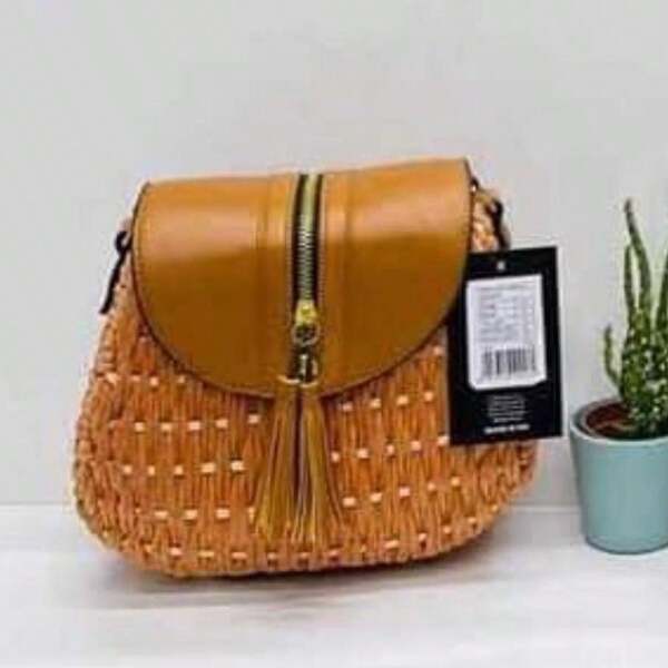 1 bolsa de palha de vime de papel decorada com conchas, , grande capacidade, para viagem na praia, férias, verão, cesta de vegetais redonda, adequada para praias no exterior, viagens de férias, deslocamento diário e festas de encontros.