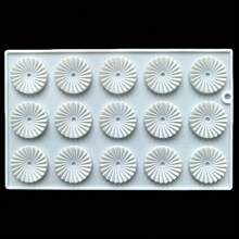 1pc 15-Cavity Round Pleated Silicone Mold, DIY Candy Chocolate Dessert Cake Decor Baking Mold