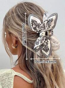 1pc Women's Cashew Bow Hair Clip, Bohemian Style, Suitable For Vacation And Various Holiday Photography, Simple, Elegant And Atmospheric, Suitable For Wearing When Playing At The Beach, Black And White Color Matching, Can Firmly Grasp Hair, An Exquisite Hair Accessory Headwear. Hair Claws Claw Clips Hair Clips Hair Jaw Clip Hair Clamps Hair Clutch Hair Catcher Clip