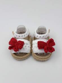 1 Pair Infant Sandals Handmade Crochet Flower Prewalker Socks - White - View 3
