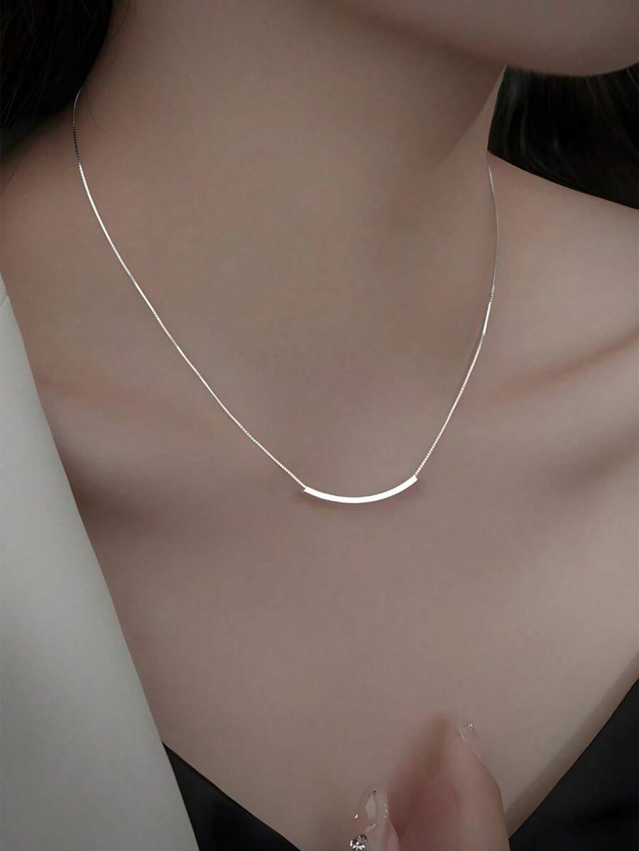 1pc Elegant Minimalist 925 Sterling Silver Smile Pendant Necklace, Unique Design, Suitable For Beach, Party, Daily Wear
