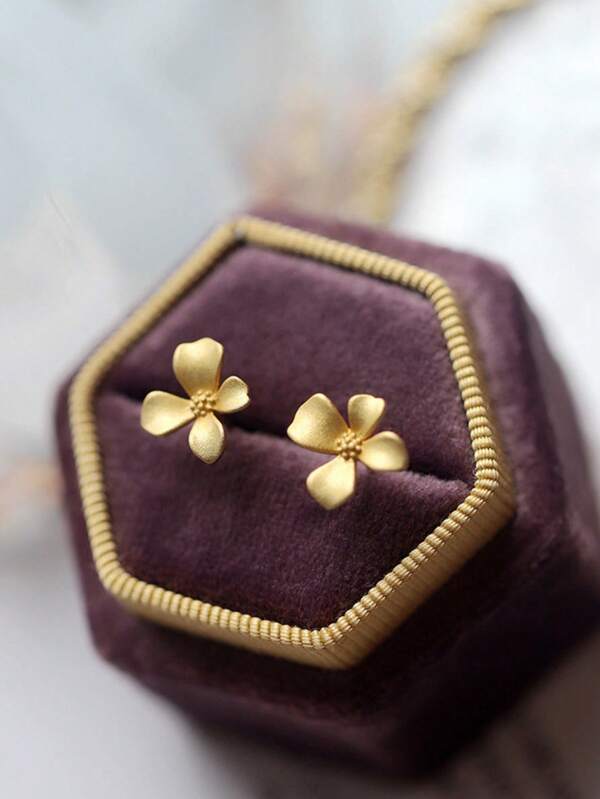 1 Paar elegante Blumen-Ohrringe, geeignet für den täglichen Gebrauch, Feste und Partys von Frauen