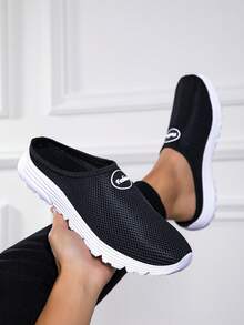 Men's Solid Color Versatile Lightweight Breathable Mesh Sports Shoes For Casual Wear And Beach, Spring/Summer - Black - View 3