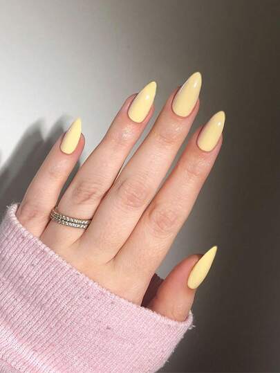 24 قطعة أظافر أكريليك لامعة باللون الأصفر على شكل لوز طويل، مناسبة للحجم المتوسط، مجموعة أظافر صناعية كاملة تحتوي على 1 قطعة غراء جيلي و 1 قطعة مبرد أظافر، أظافر صيفية للنساء والفتيات للاستخدام اليومي وحفلات الرقص