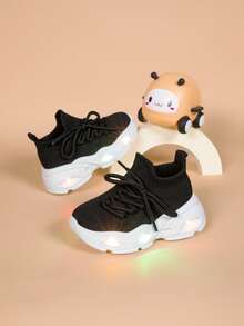 全新婴儿和幼儿低帮夜光休闲时尚透气减震易穿脱跑步鞋 - 黑與白 - 查看 3