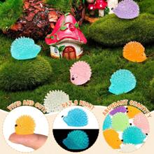 40PCS Glowing Mini Resin Hedgehog Cute Mini Hedgehog Image Glow-In-The-Dark, Tiny Resin Hedgehog Animals For Dollhouse Miniature Landscape Gardening Fish Tank Aquascape DIY Home Outdoor Decorations