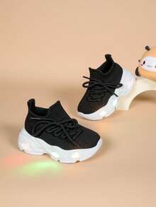 全新婴儿和幼儿低帮夜光休闲时尚透气减震易穿脱跑步鞋 - 黑與白 - 查看 4