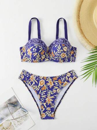 新款流行印花两件套比基尼泳装
