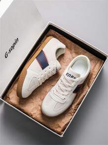 Zapatos de lona transpirables para hombres, zapatillas deportivas de moda con cordones, zapatos de skate deportivos retro
