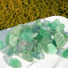 30g/100g/230g Options-Premium Green Fluorite Crystal Stone - Natural Crystal For DIY Jewelry Making, Unique Gift Idea & Elegant Desk Decor - Perfect For Birthdays & Anniversaries - - Green Fluorite - View 1
