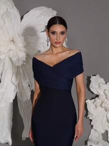 露肩针织绷带连衣裙，优雅奢华的欧式风格，性感修身开衩下摆晚礼服