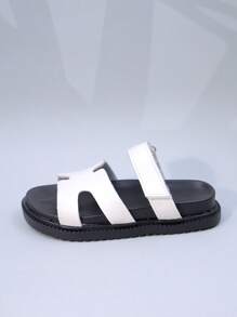 1 Pair Children Simple Two-Tone Leather Comfortable Lightweight Double-Strap Design Flat Casual Sandals, Suitable For Daily Wear And Vacation