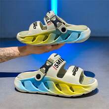 2025 Spring/Summer New Ultra-Light Breathable Men's Sandals, Plus Size, Outdoor Beach Shoes, Anti-Slip Bathroom Slippers, Indoor/Outdoor Casual Sandals, Random Asymmetrical Pattern Design - Green - View 4