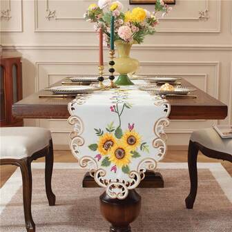 1 pieza Camino de mesa bordado con girasol - Tela de poliéster elegante con diseño intrincado de vaciado a mano, perfecto para la decoración del hogar, mesas de comedor, bodas y fiestas festivas, forma rectangular, decoración de mesa