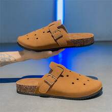 2025 Spring/Summer New Fashionable Casual Beach Shoes, Closed Toe Lightweight Breathable Unisex Sandals, PU Material, Outdoor Beach Shoes, Arabic Style, Non-Slip & Durable, Black, Khaki, Brown, Random Pattern, Stitching, Buckle - Brown - View 5