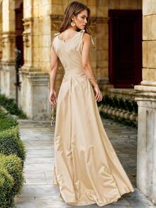 Vestido Largo con Escote en V o Pico Profundo con Detalle de Lazos Ajustables en Hombros y Abertura Lateral Baja Elegante para Mujer - Beis - Ver 2