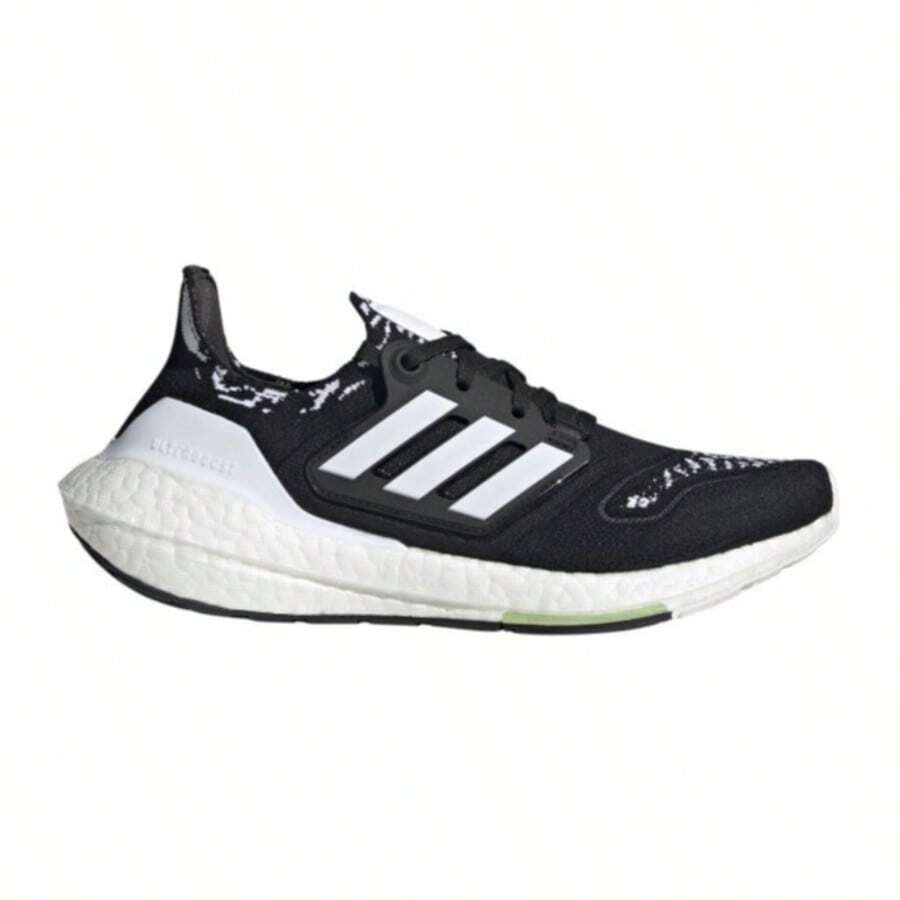 Adidas ULTRABOOST 22 W - Black and White - View 1
