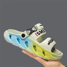 2025 Spring/Summer New Ultra-Light Breathable Men's Sandals, Plus Size, Outdoor Beach Shoes, Anti-Slip Bathroom Slippers, Indoor/Outdoor Casual Sandals, Random Asymmetrical Pattern Design - Green - View 3