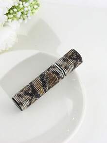 1 Pieza Atomizador recargable de perfume para viaje, vaporizador de colonia de tamaño bolsillo, estuche de bomba de fragancia, botella de spray vacía para perfume para viajar y salir, de 12ml. Esenciales para viajes, organizador de viaje para playa, vacaciones de verano, regreso a la escuela, útiles escolares, vacaciones, campamento, accesorios esenciales, mini perfume para mujeres, perfume para hombres