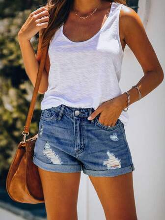 Women's Fashionable Pocket Distressed Casual Denim Shorts