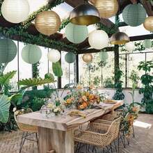 15pcs/10 Pcs Green, White & Gold Round Hanging Paper Lanterns Decorations, Rustic Wedding Birthday Party Decor Round Paper Lanterns Decoration, Gold/Ivory/Green-Grey Color, Hanging Paper Lanterns Suitable For Country Party - Multicolor - View 3