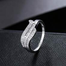 1 件女士时尚简约设计锆石戒指，节日礼物