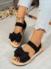 Sandalias de mariposa versátiles de nueva moda 2025, con suela gruesa cómoda y banda elástica, elegantes y de alta gama para viajes