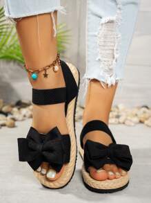 Sandalias de mariposa versátiles de nueva moda 2025, con suela gruesa cómoda y banda elástica, elegantes y de alta gama para viajes