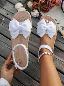 Women's Bow Decor Open Toe Flat White Sandals, Cute & Fashionable For Commuting, Daily Wear, Party, Summer, Satin Comfortable Beach Shoes - White - View 4