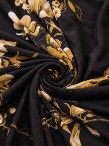 1 pezzo / 4 pezzi Fodera per sedia in tessuto di seta di latte, nuova fodera elastica con stampa floreale di stile, antiscivolo, colori versatili, adatta per sedie standard, adatta per tutte le stagioni