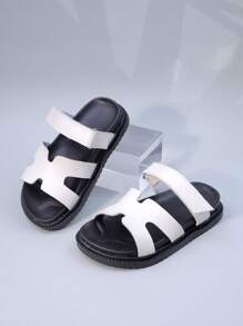1 Pair Children Simple Two-Tone Leather Comfortable Lightweight Double-Strap Design Flat Casual Sandals, Suitable For Daily Wear And Vacation