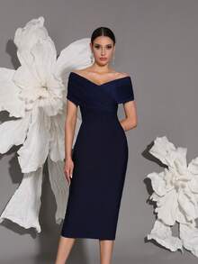 露肩针织绷带连衣裙，优雅奢华的欧式风格，性感修身开衩下摆晚礼服