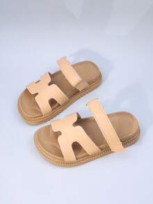 1 par de sandalias planas casuales cómodas y ligeras de unicolor simple para niños, adecuadas para uso diario, playa y vacaciones - Marrón - Ver 4