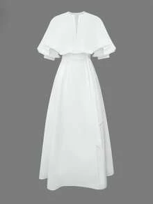 فستان طويل أسيمتري ذو شق مع قصة خفيفة على الصدر وحزام خصر، بأكمام على شكل خفاش، من موضة الربيع والخريف لعام 2025