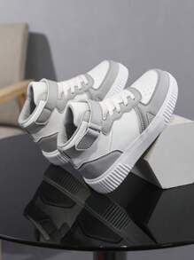 Crianças Novos Sapatos Esportivos Leves Confortáveis de Patchwork Branco e Cinza, Design Minimalista Adequado Para Fitness Infantil, Corrida, Jogos Ao Ar Livre, Solas Macias E Absorventes De Choque, Tênis Casuais De Tamanho Grande