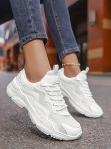 Lässige Sportschuhe für Damen, neue Sport-Sneakers für Damen im Sommer, niedrige Schnürschuhe, bequeme, dicke Sohle, stoßdämpfend, rutschfest, verschleißfest, gestricktes Mesh-Leder-Patchwork, atmungsaktiv, vielseitige, klobige Sneakers für junge Damen, personalisierter Streetstyle im Outdoor-Bereich, einfache, klassische, einfarbige, vielseitige Mesh-Schuhe für draußen