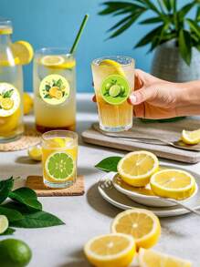 Rollo de 500 piezas de pegatinas de limón con diseños de dibujos animados, 8 diseños en amarillo y verde, con forma de fruta adorable, pegatinas autoadhesivas para sellos, regalos, sobres, tarjetas, fiestas, manualidades de scrapbooking, decoraciones, calcomanías de PVC