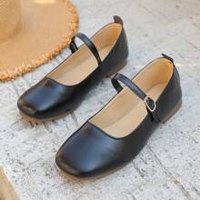Element de fixare elegant în stil Preppy