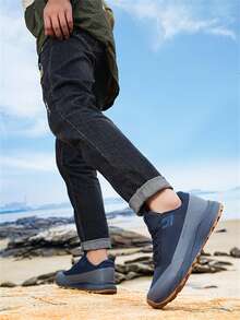 High Top Outdoor Running Shoes,Classic New Men's Waterproof Shock Absorbing Casual Shoes,Non-Slip Wear Resistant City Commuter Shoes,Comfortable Lightweight Low-Top Sports Jogging Shoes,High Quality Outdoor Hiking Trekking Sneakers